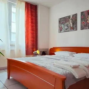 Compact Cozy Place Good For 3 Person! Antwerpen