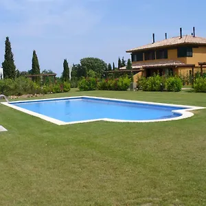 https://villa-torremirona-resort-1.catalonia-hotels.com